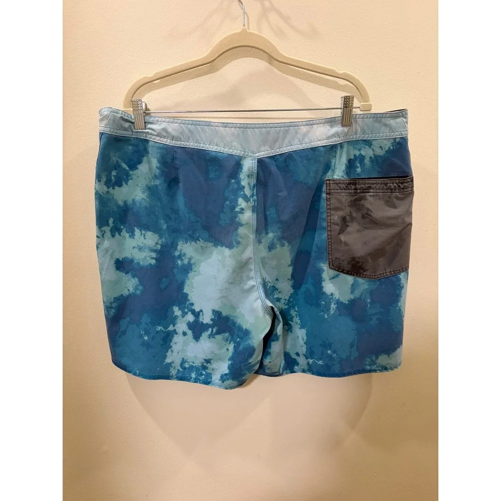 Quiksilver Highline Mens Blue Tie Dye Board Shorts Swim Trunks Size 40